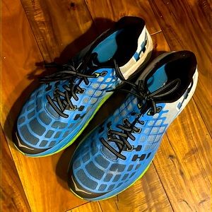 Hoka One One - Men’s running shoes Sz 13